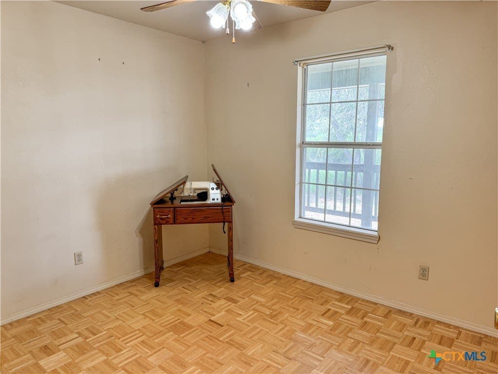 20 acres in Bee County - photo 21