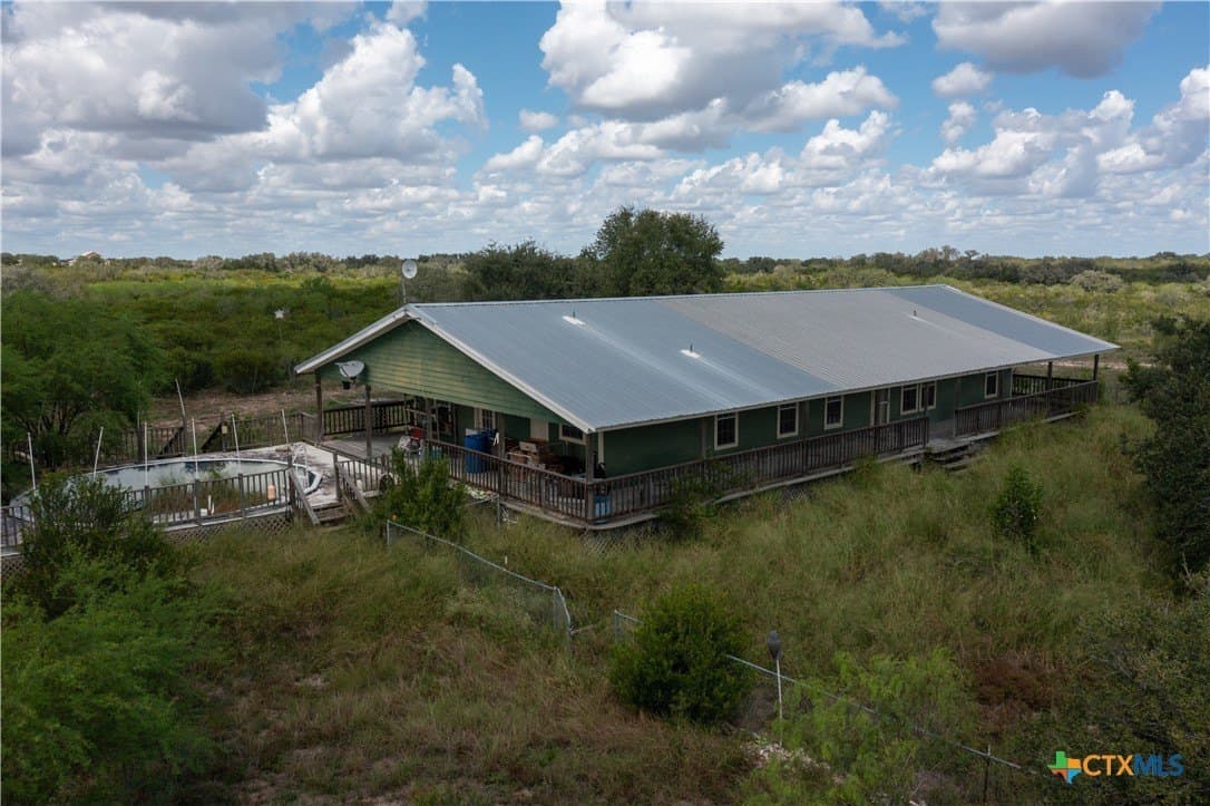 20 acres in Bee County - photo 31