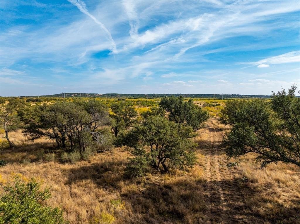 1,137 acres in Nolan County - photo 5