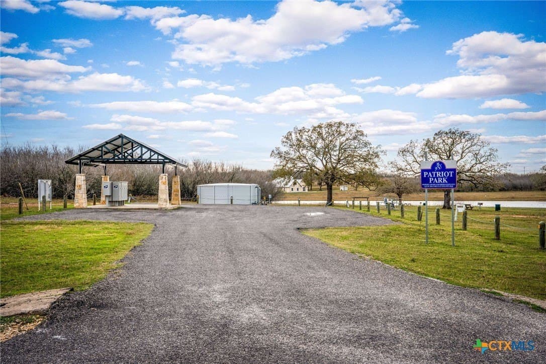 4.32 acres in Gonzales County - photo 17