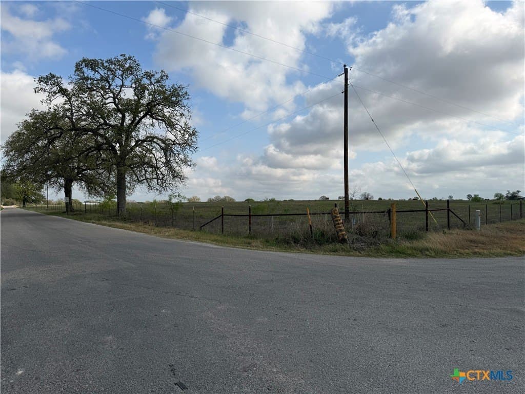 5 acres in Caldwell County - photo 3