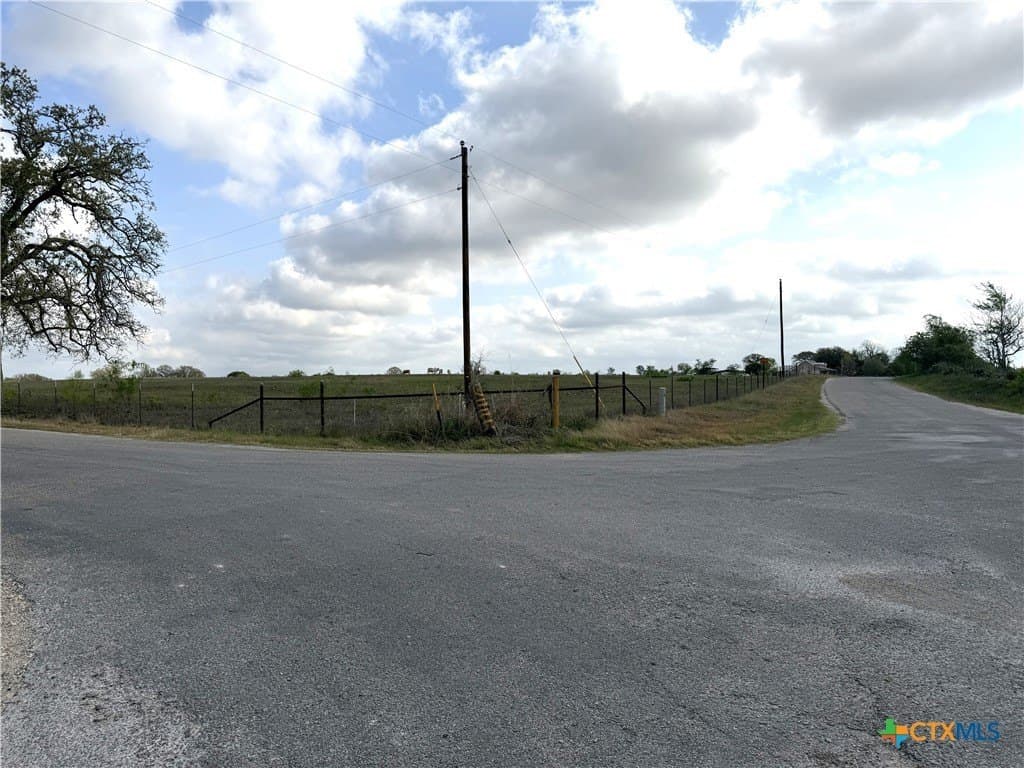 5 acres in Caldwell County - photo 2