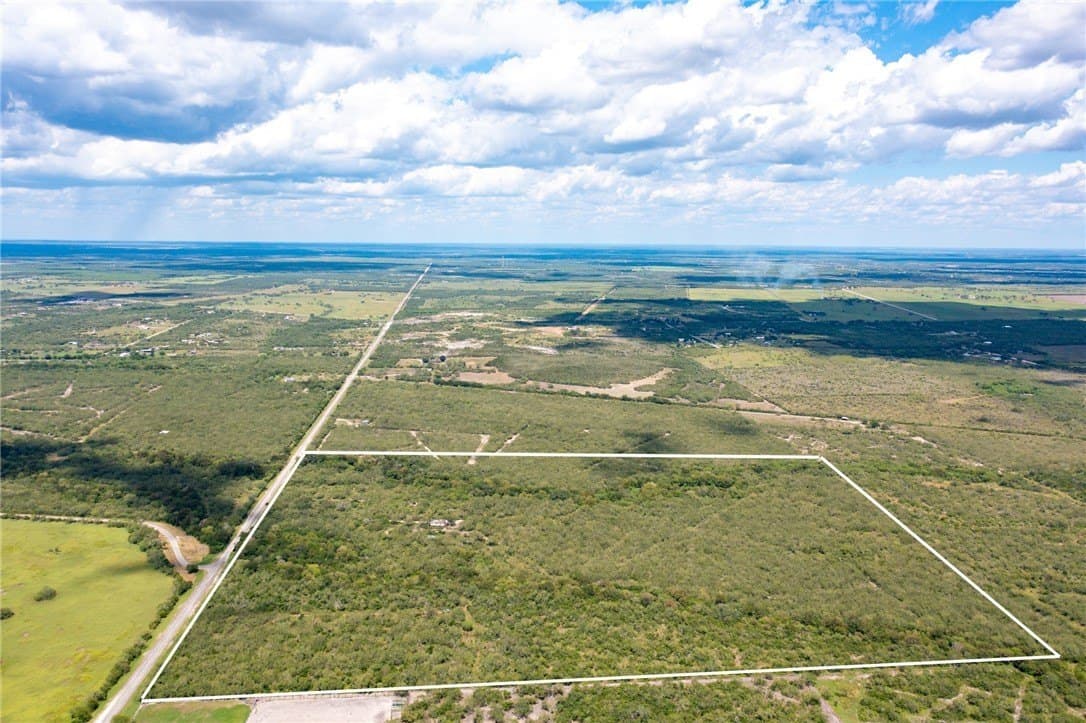 30 acres in Jim Wells County - photo 4