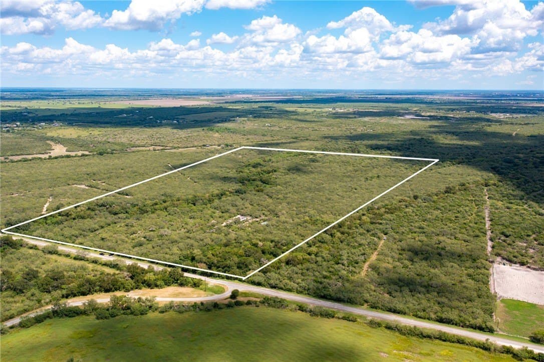 30 acres in Jim Wells County - photo 3