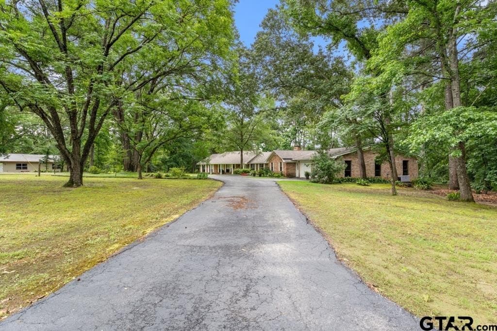 15.61 acres in Smith County - photo 2