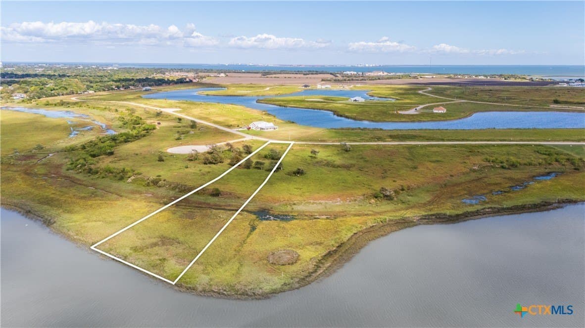 1.9 acres in Calhoun County - photo 5