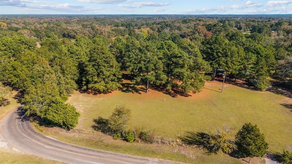 0.53 acres in Smith County - photo 13