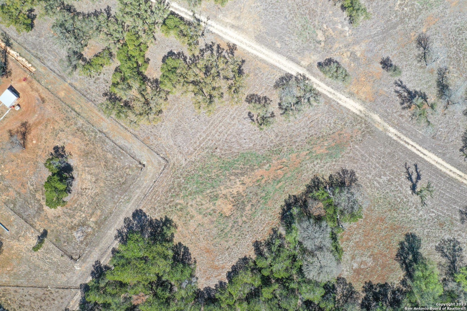 5.01 acres in Bandera County - photo 7