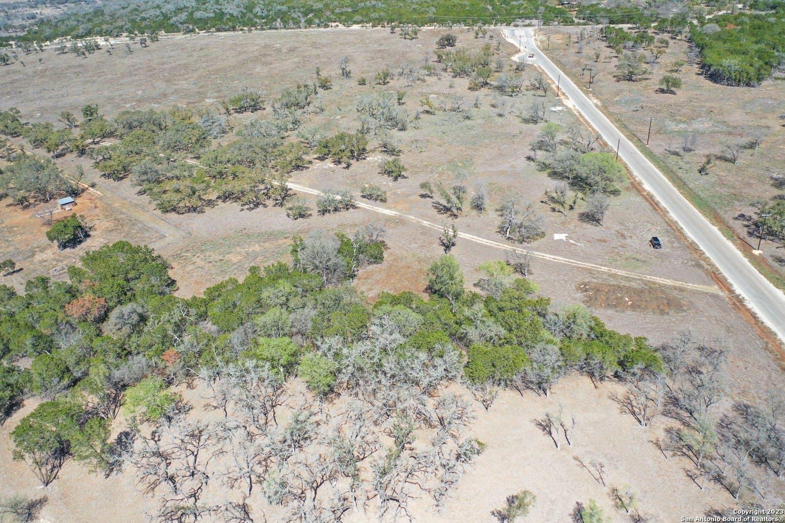 5.01 acres in Bandera County - photo 10
