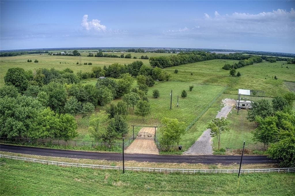 1.41 acres in Lamar County - photo 13