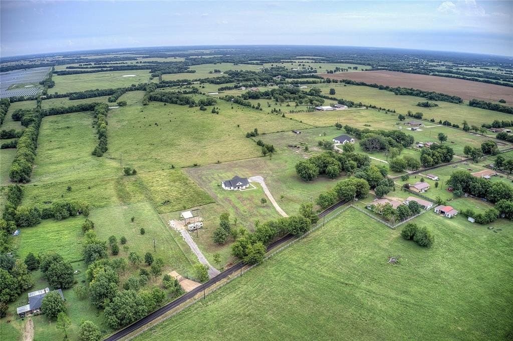 1.41 acres in Lamar County - photo 10