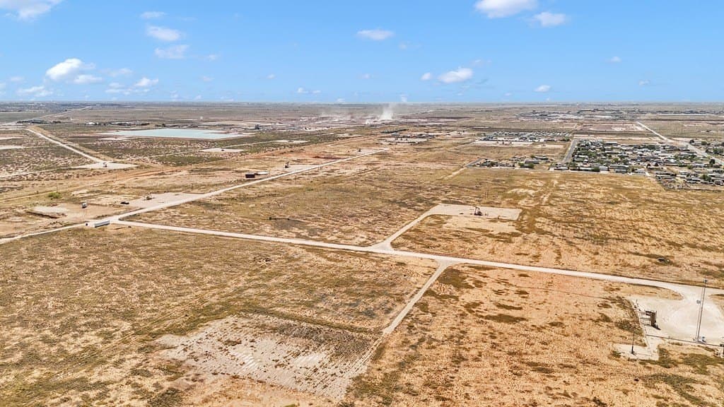 194.4 acres in Midland County - photo 13