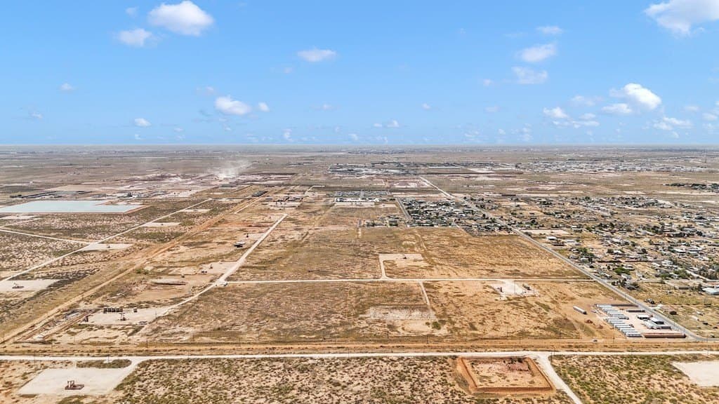 194.4 acres in Midland County - photo 10