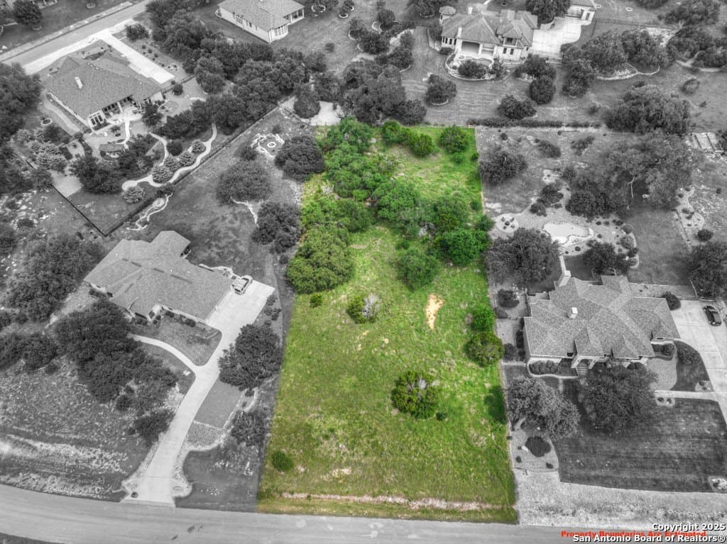 1.01 acres in Comal County - photo 9