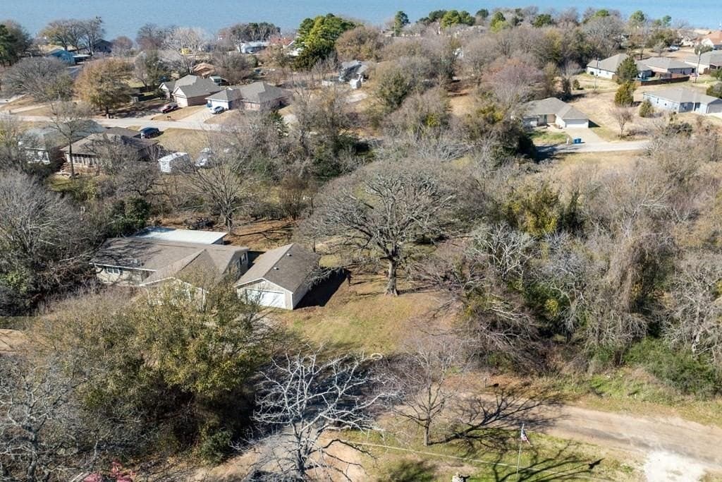 0.19 acres in Henderson County - photo 10