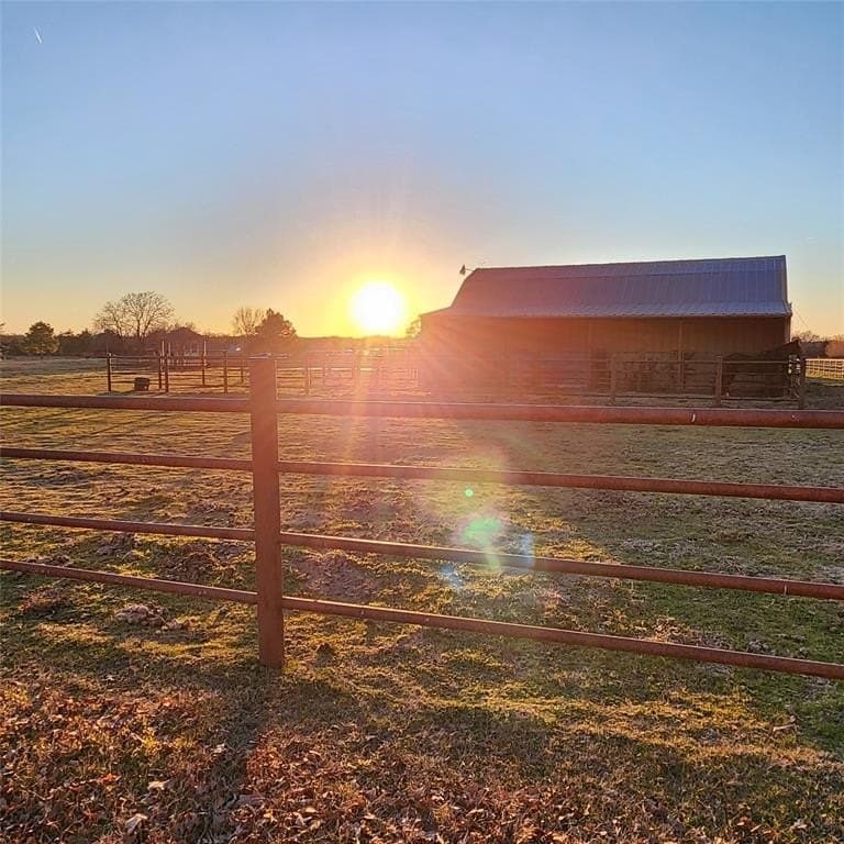6.01 acres in Hunt County - photo 9