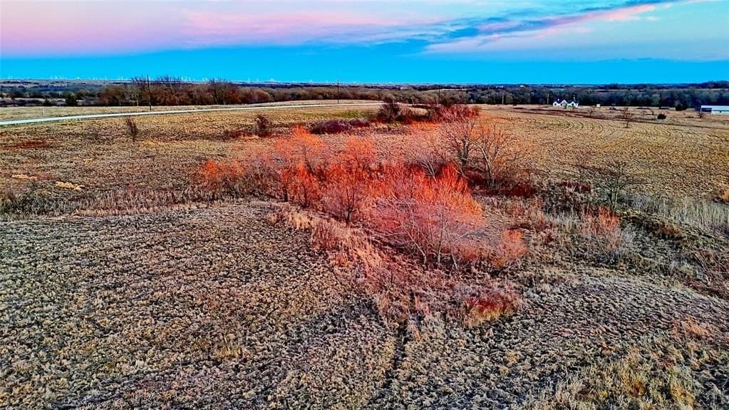 10.01 acres in Montague County - photo 19