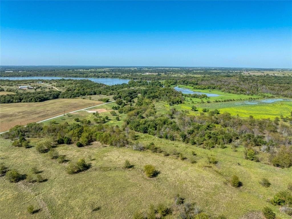 7.59 acres in Grayson County - photo 10