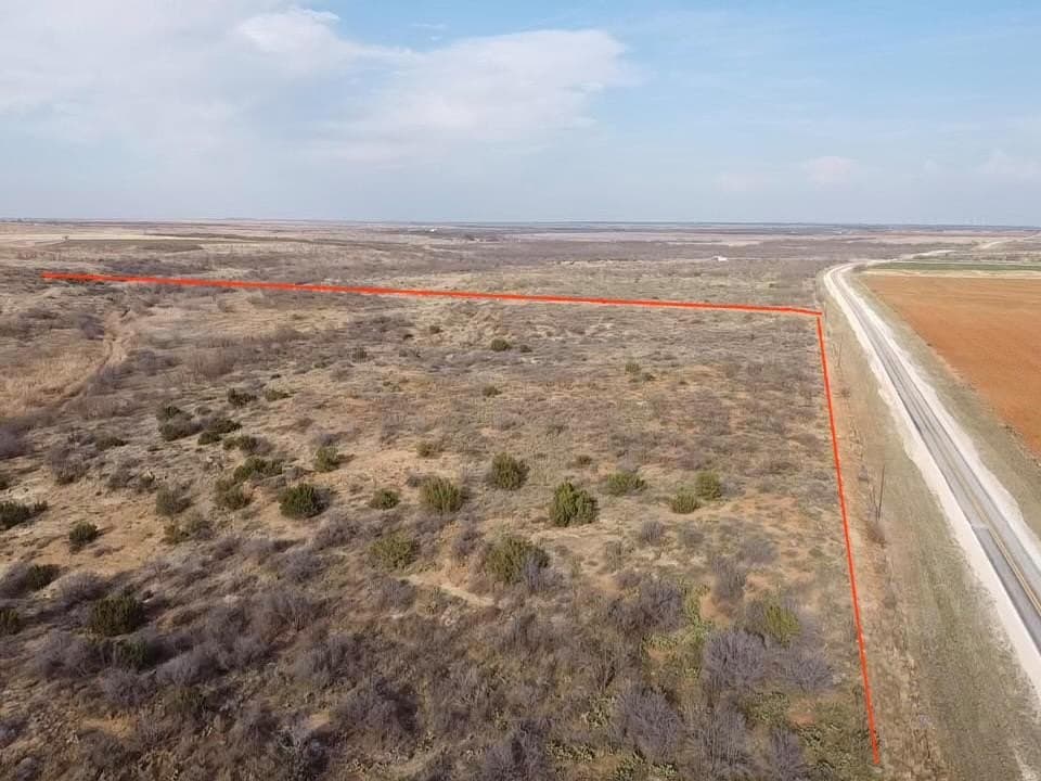 28.11 acres in Mitchell County - photo 3