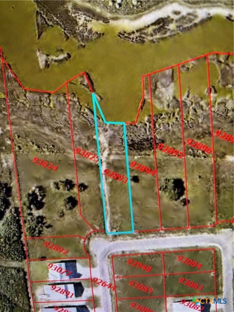 0.45 acres in Calhoun County - photo 3