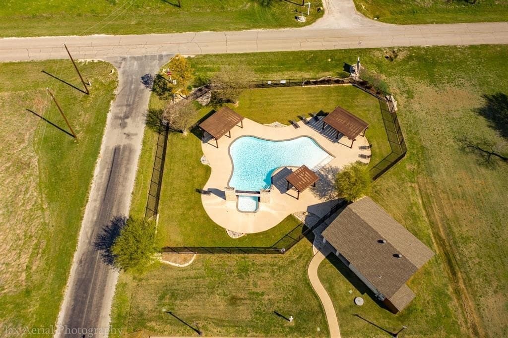0.27 acres in Hill County - photo 15