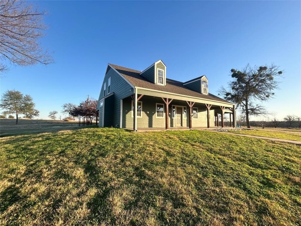 519.87 acres in Ellis County - photo 3