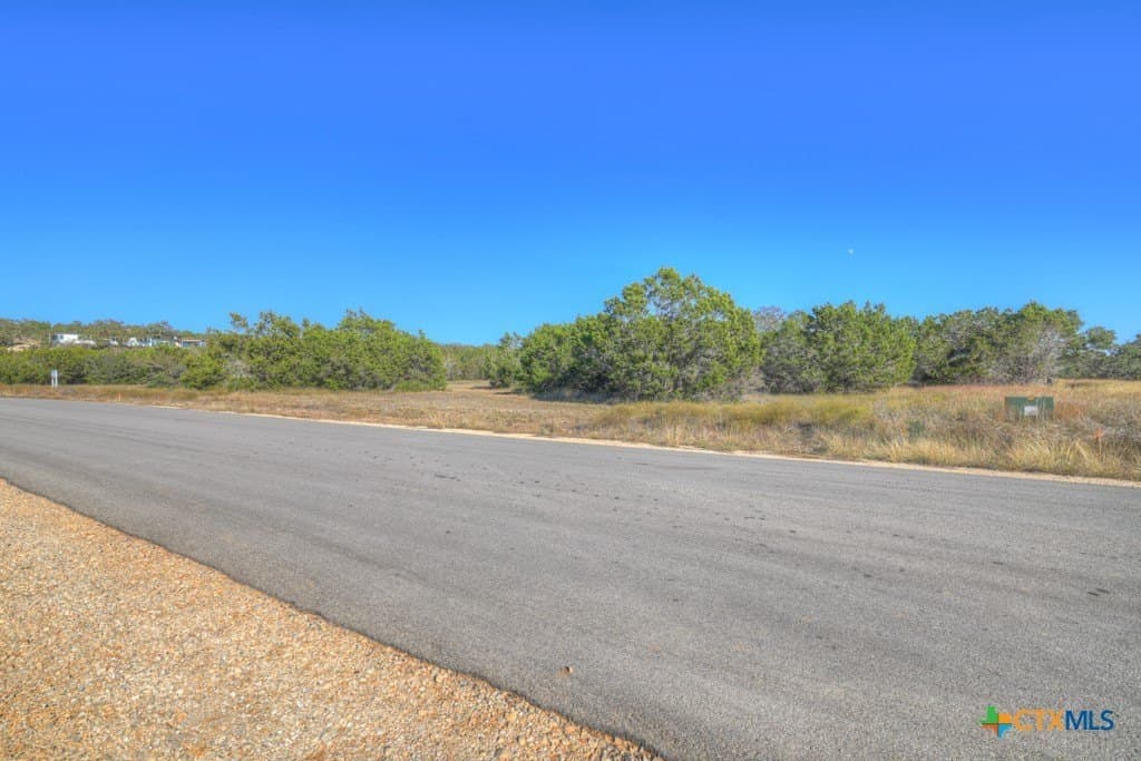 3.09 acres in Comal County - photo 15