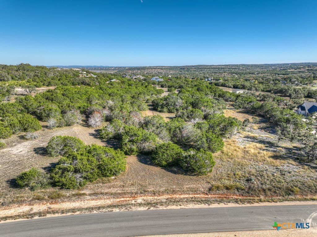 3.09 acres in Comal County - photo 4