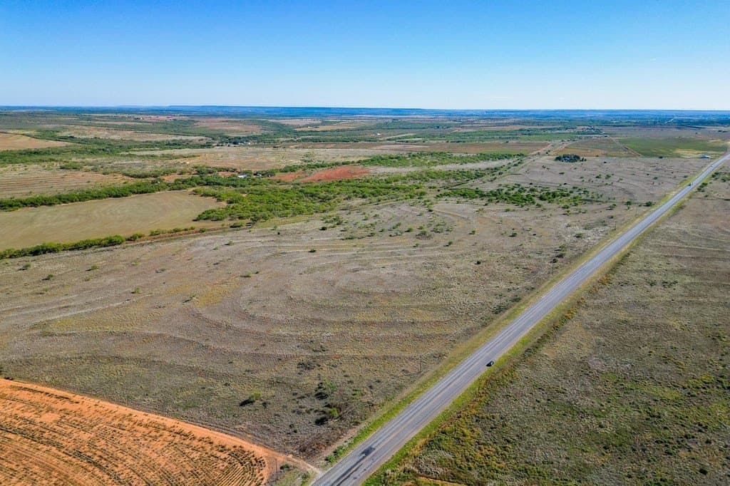 97.81 acres in Fisher County - photo 3