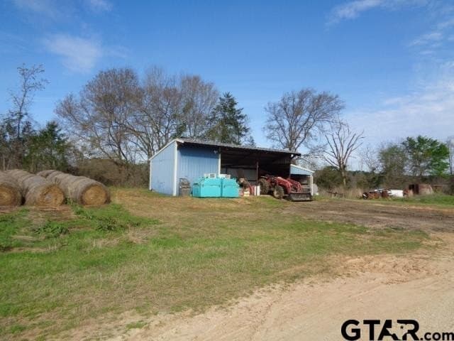 80 acres in Upshur County - photo 10
