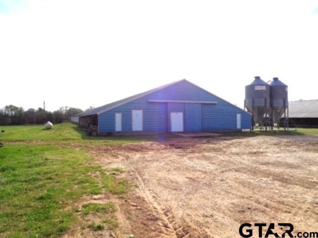 80 acres in Upshur County - photo 2