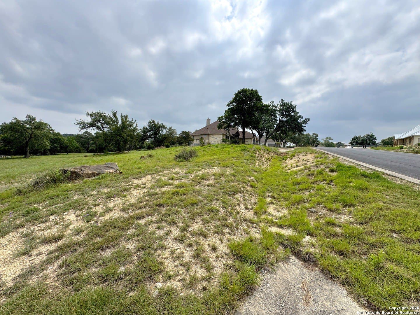 1.2 acres in Comal County - photo 2