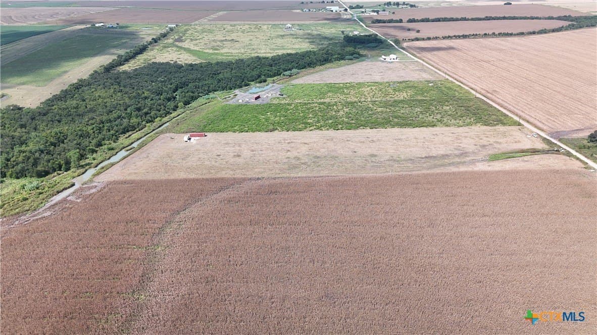 10.01 acres in Falls County - photo 2