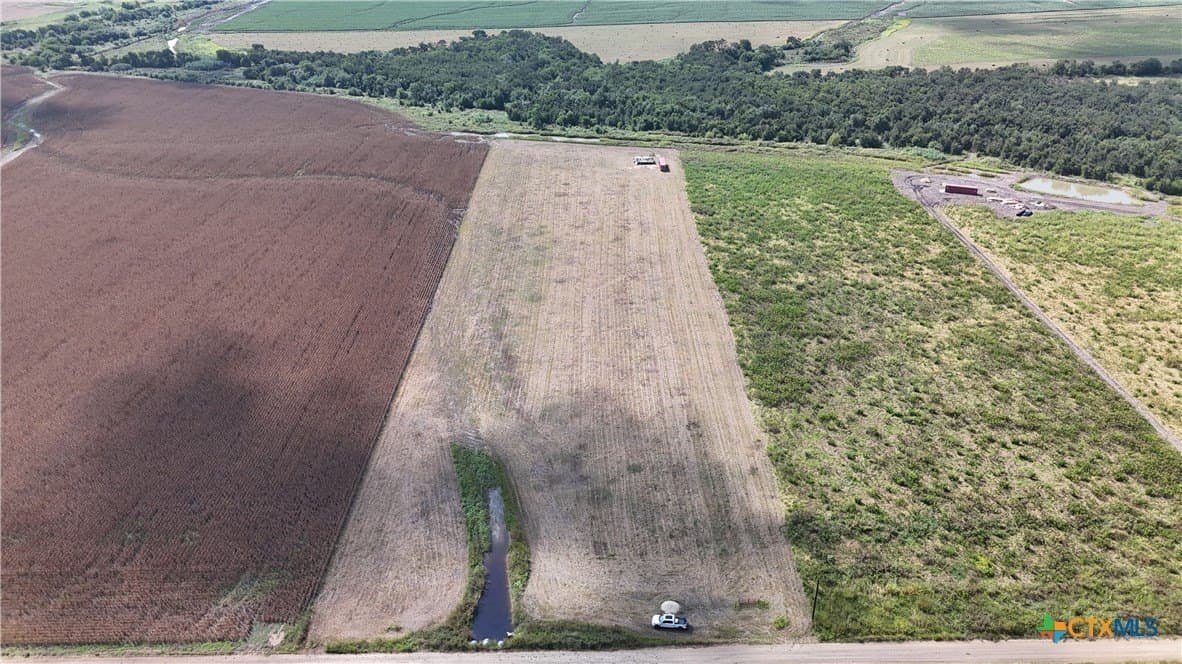 10.01 acres in Falls County - photo 11