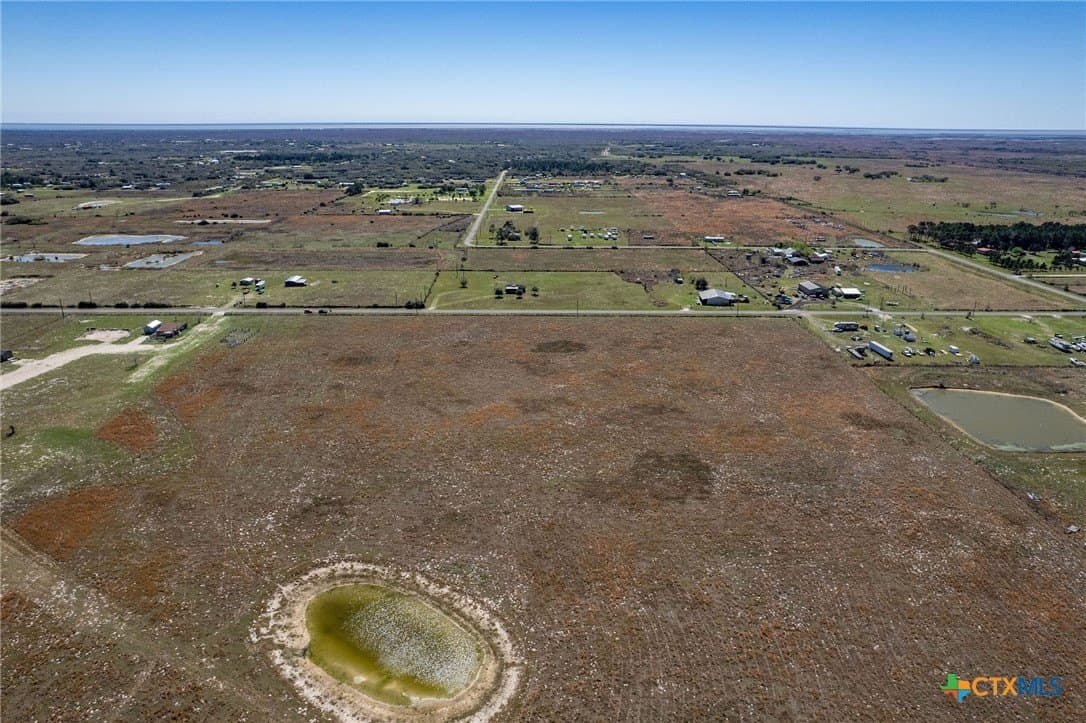 10 acres in Calhoun County - photo 4