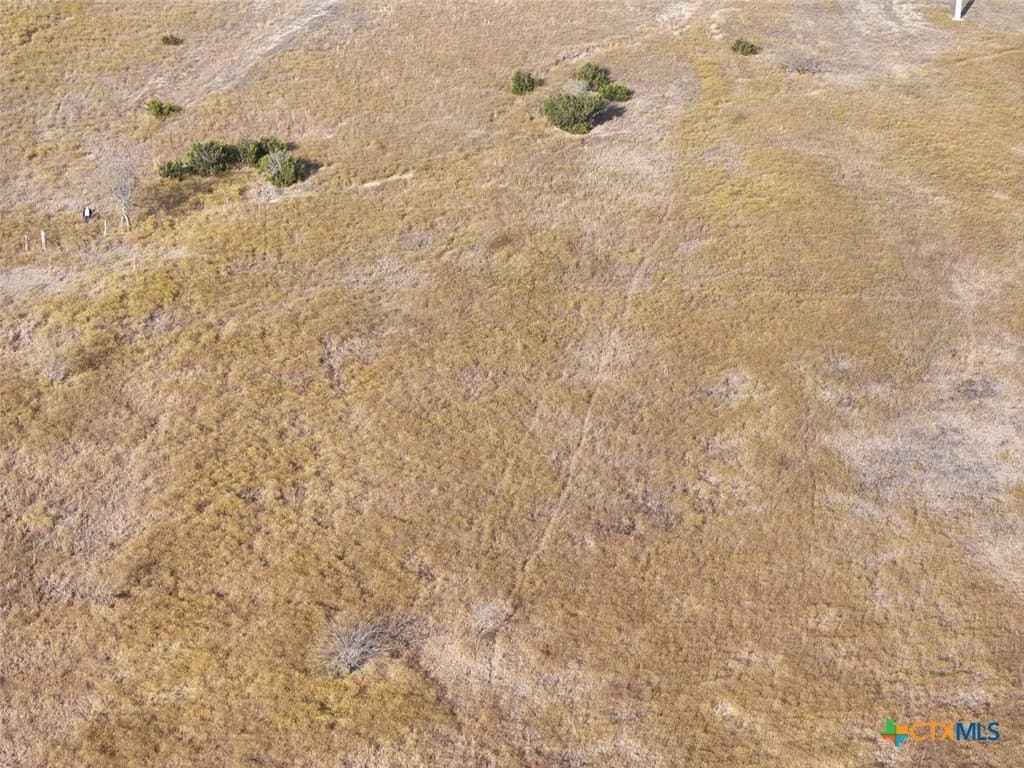 10 acres in Hamilton County - photo 8