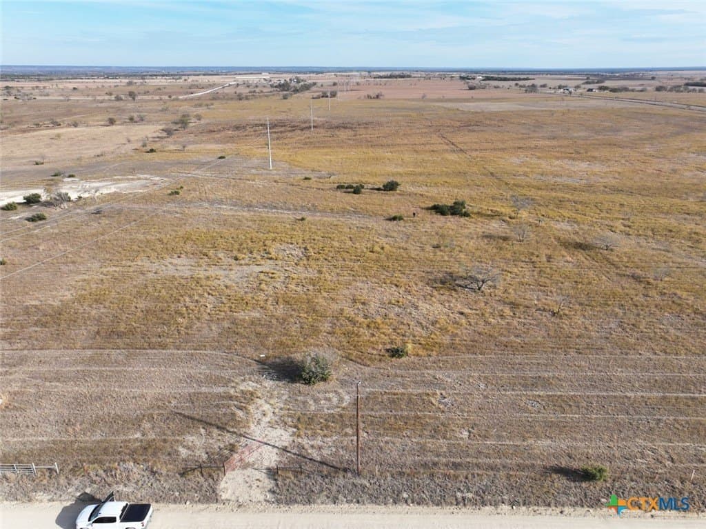 10 acres in Hamilton County - photo 3