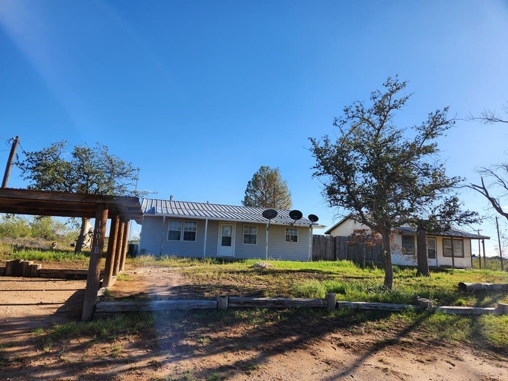 40 acres in Midland County - photo 37