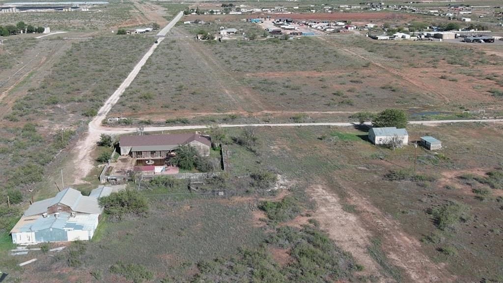 40 acres in Midland County - photo 47