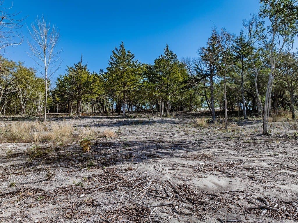 20.56 acres in Fayette County - photo 7