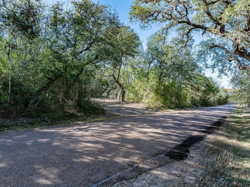 20.56 acres in Fayette County - photo 5