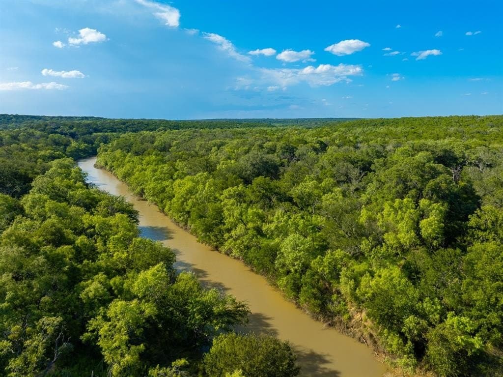 1,475 acres in Coleman County - photo 4