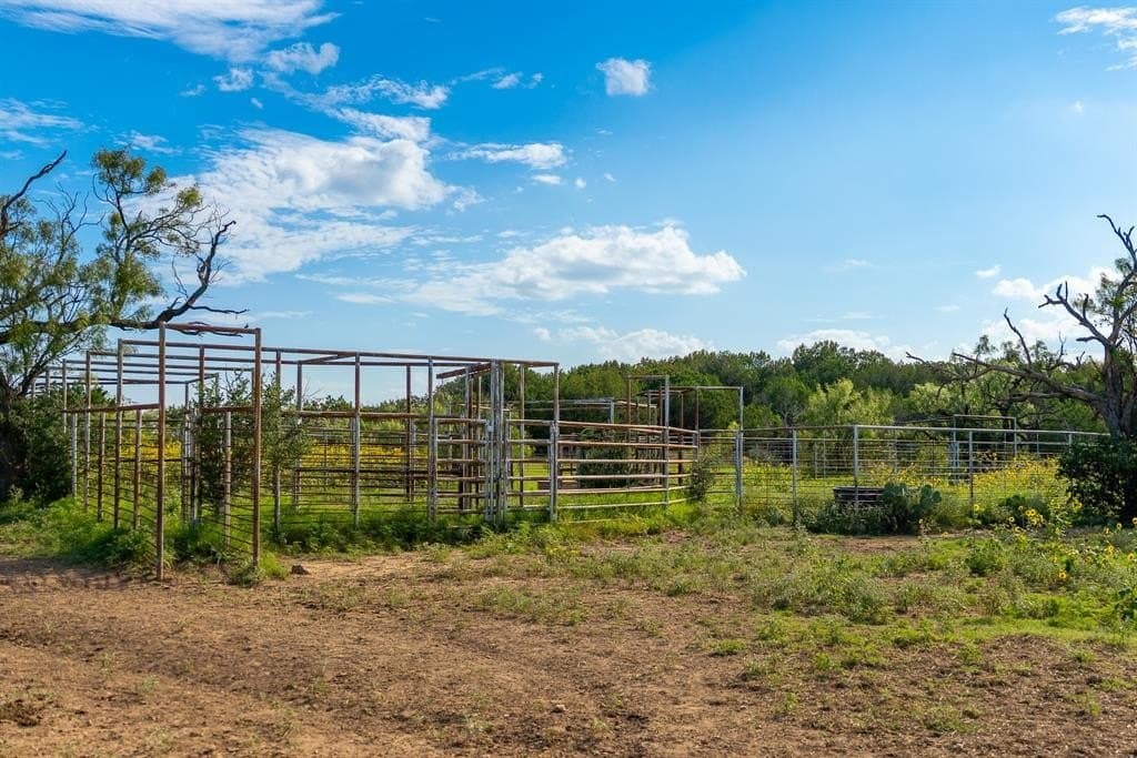 1,475 acres in Coleman County - photo 34