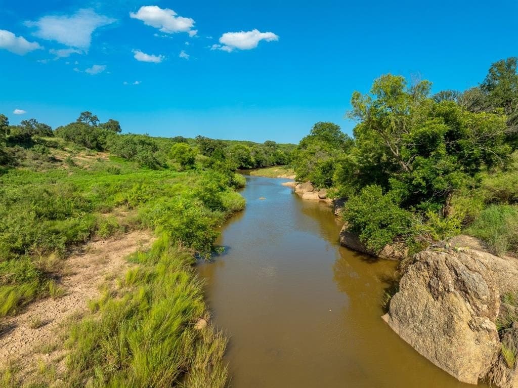 1,475 acres in Coleman County - photo 2