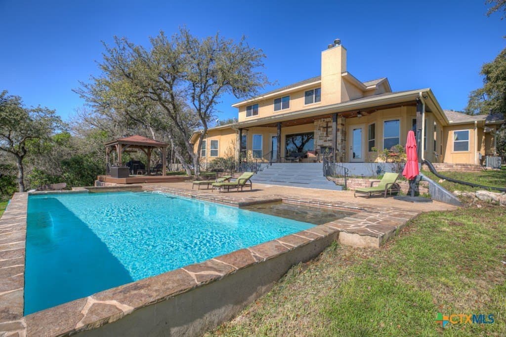 10 acres in Comal County - photo 41