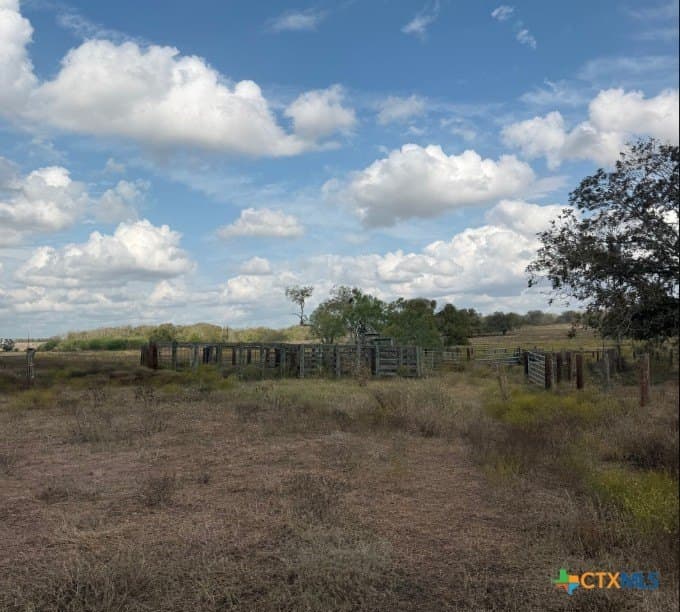 108.19 acres in DeWitt County - photo 14