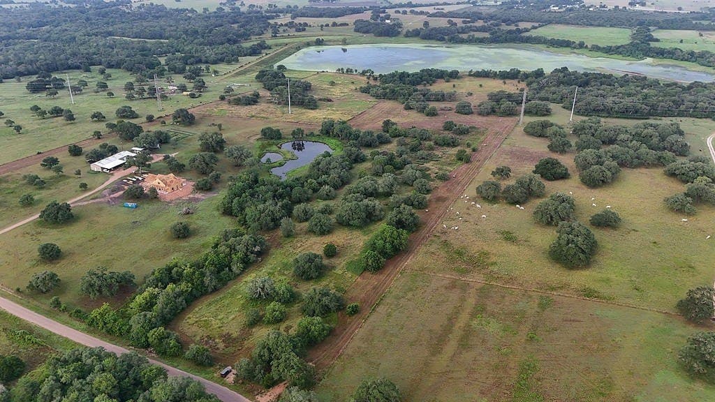 16.02 acres in Fayette County - photo 3