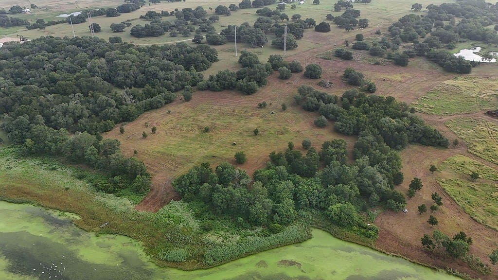 16.02 acres in Fayette County - photo 8