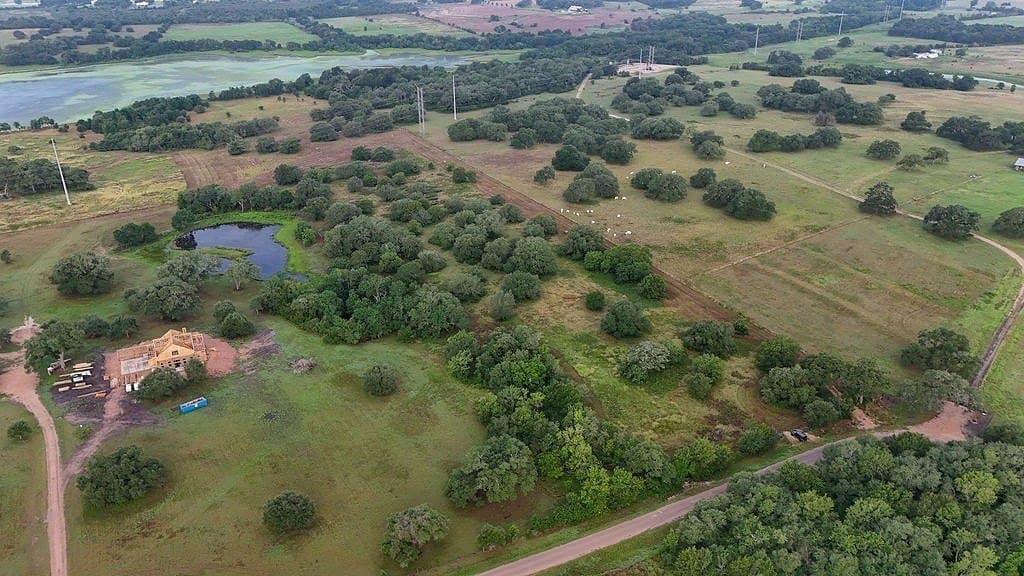 16.02 acres in Fayette County - photo 12