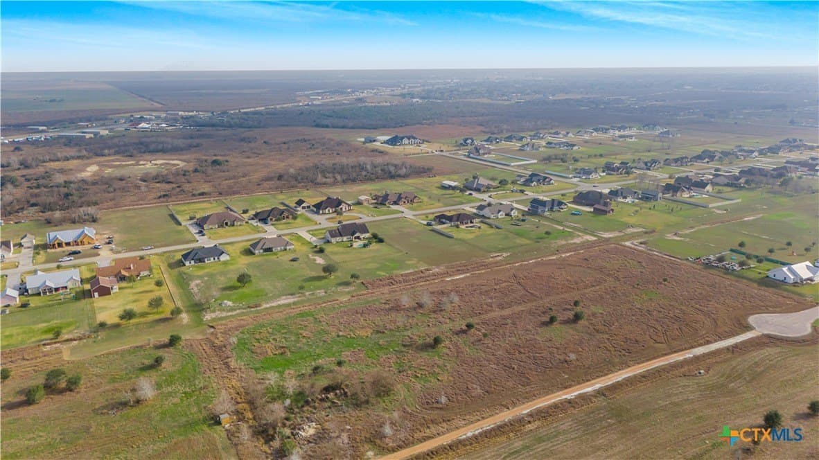 1 acres in Victoria County - photo 4